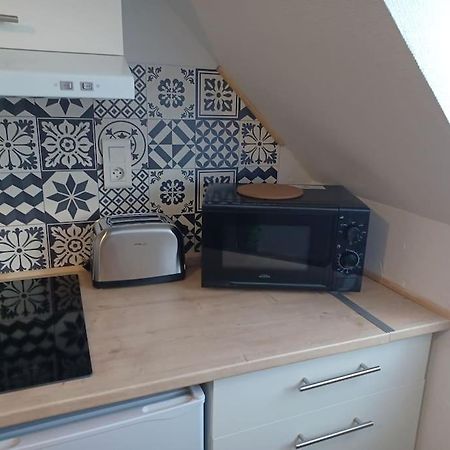 Appartement Le Citadin Aeroport Beauvais Paris Extérieur photo