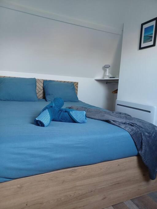 Appartement Le Citadin Aeroport Beauvais Paris Extérieur photo