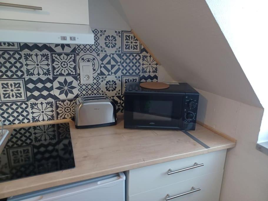 Appartement Le Citadin Aeroport Beauvais Paris Extérieur photo